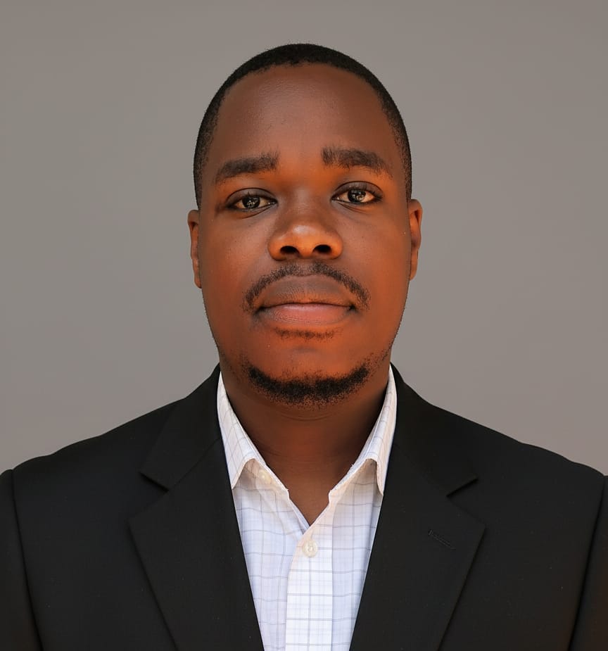 Tonny Mundia - Graphic Designer (5 years experience)